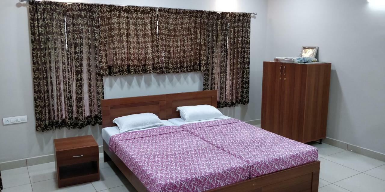 Sugamya Farm Guesthouse Sāgar Exteriör bild